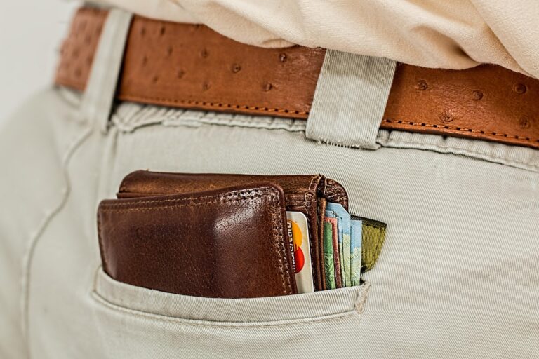 mushroom leather wallet brown