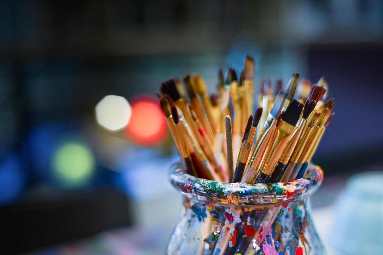 brushes, painter, work shop, bowl, lights, work, creative, creativity, painting, artist, paintbrush, studio, art, brush,