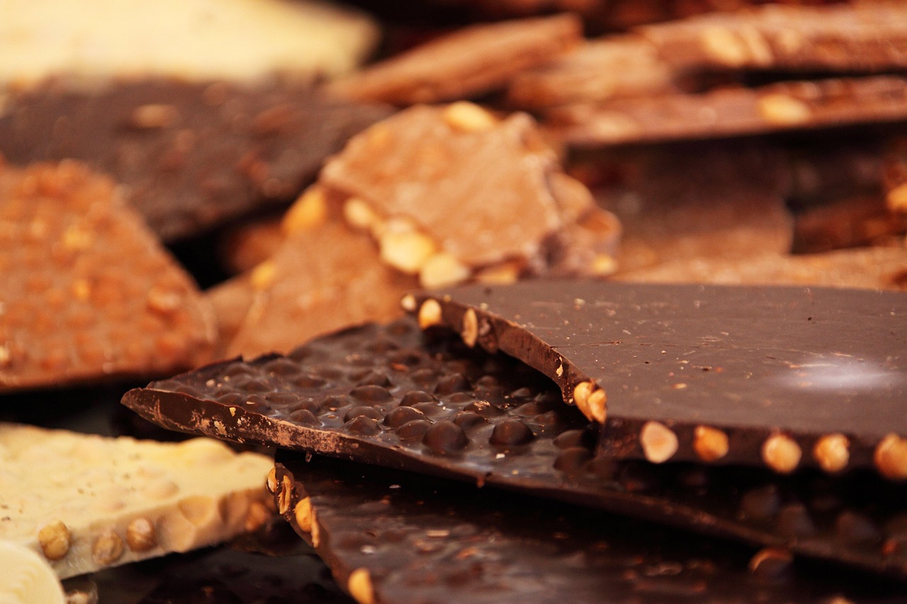 chocolate, bars, cocoa, chocolate bars, bars of chocolate, chocolate barks, nuts, nutty chocolate, confections, sweets, 