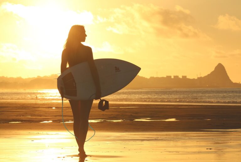 Surf Lesson Gift Packages: The Ultimate Guide for Beach Lovers