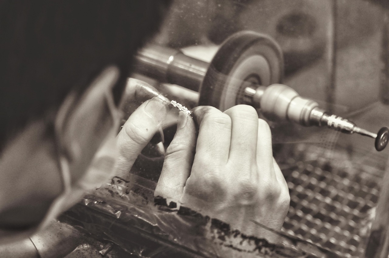 jewelry manufacturing, manufacturing, polishing, work, factory, sepia, jewelry, craft, metal, equipment, making, silver,